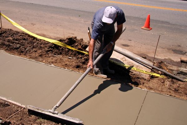 Sidewalk Cementing in Parker
